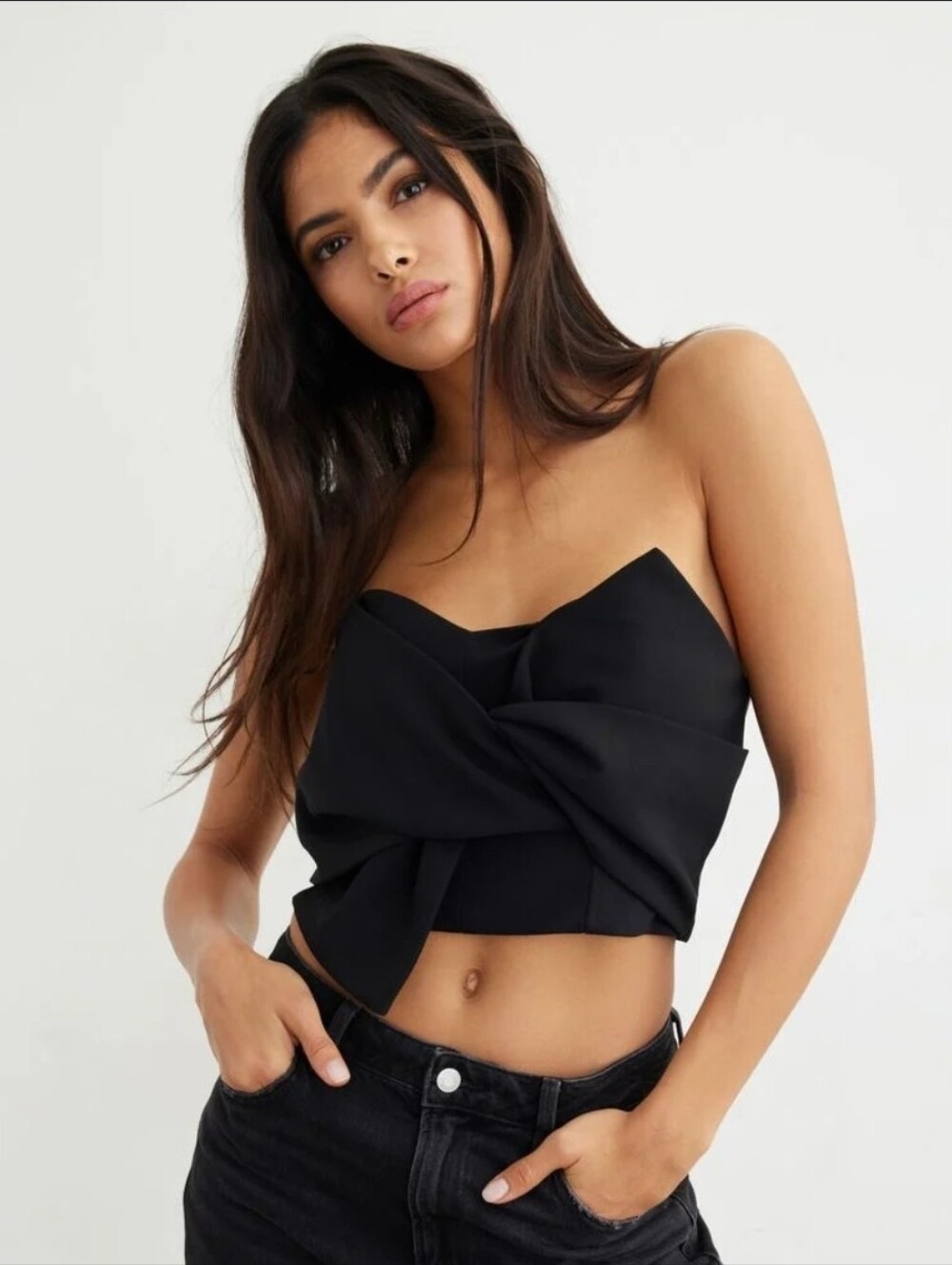 Dynamite Black Twist Front Top